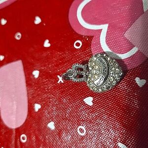 Elegant Juicy Couture Silver Heart Pendant/ Zipper Pull